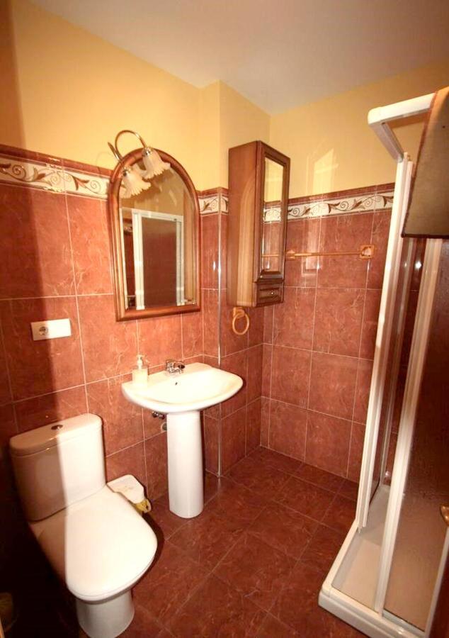 3 Bedrooms House With Furnished Terrace And Wifi At Ovinana 库迪列罗 外观 照片